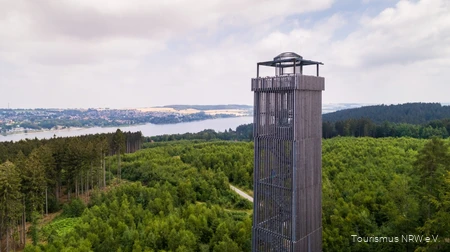 Der Möhnesee-Turm